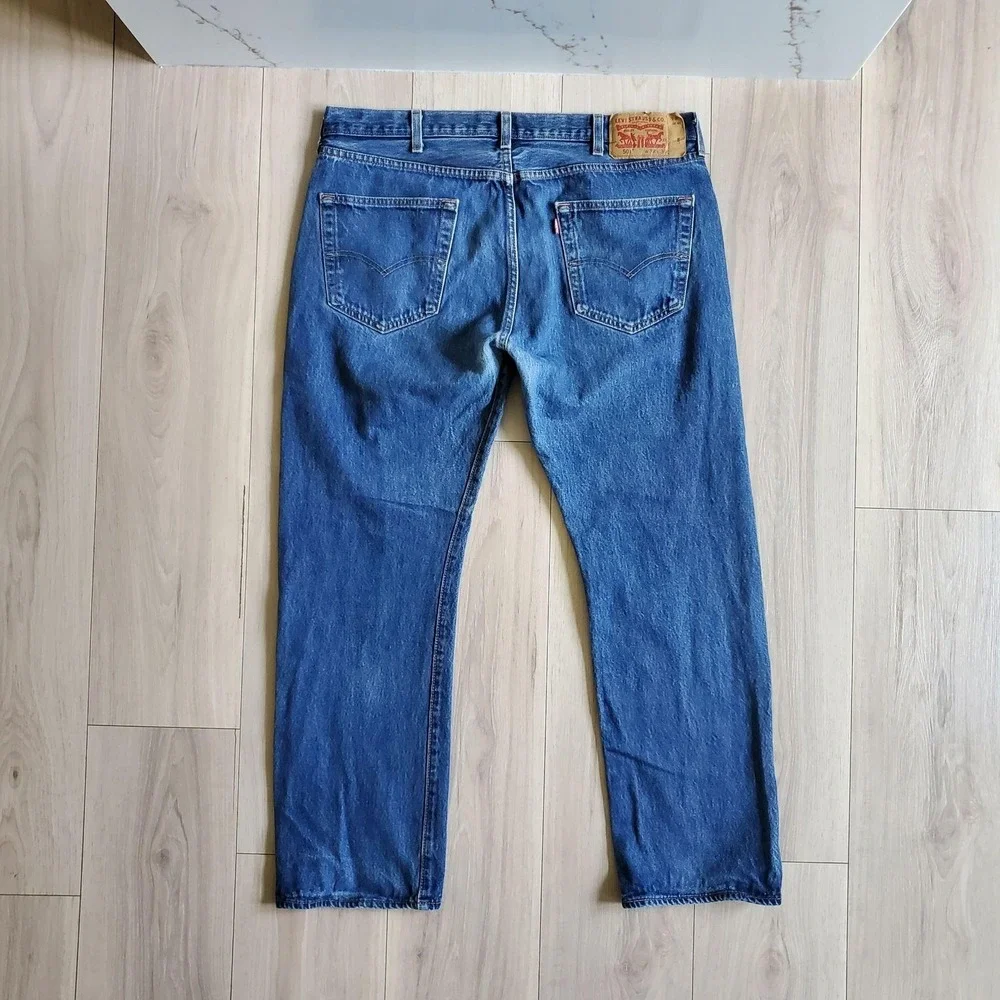 Levis size mens